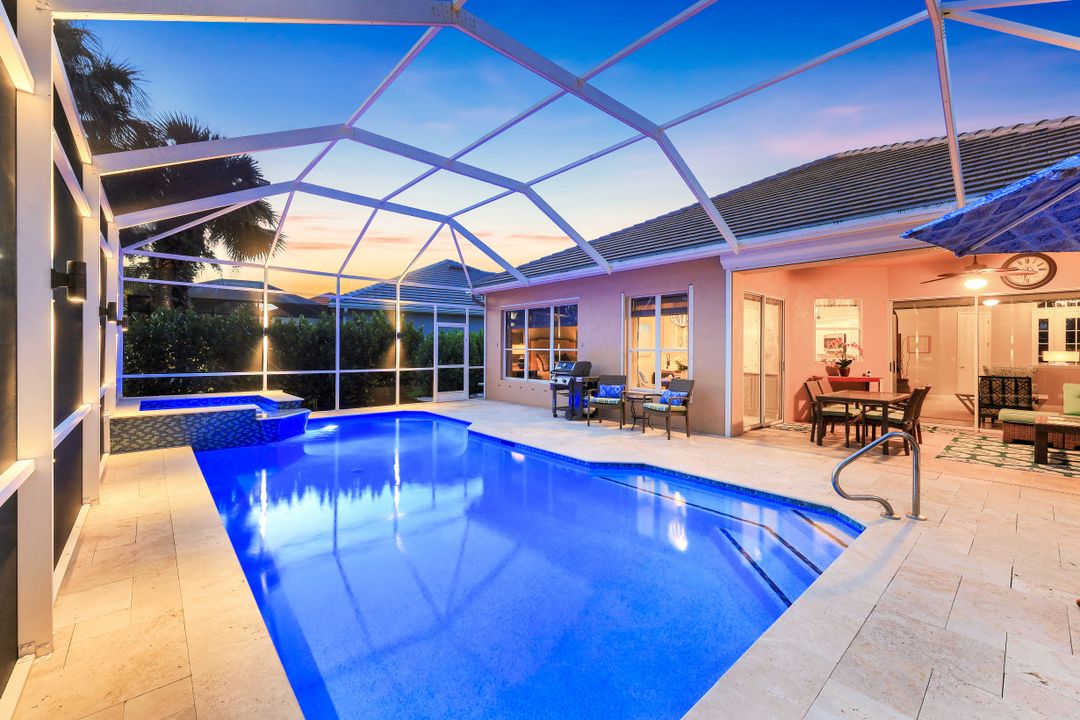 6117 Highwood Park Ln, Naples, FL 34110