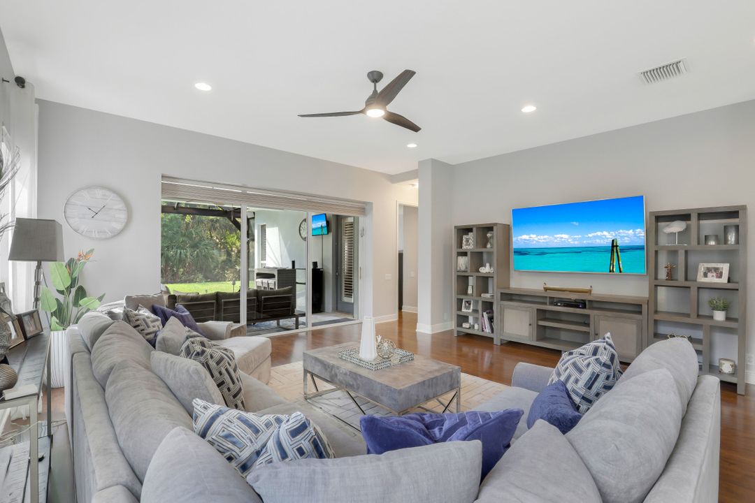 20441 Rookery Dr, Estero, FL 33928