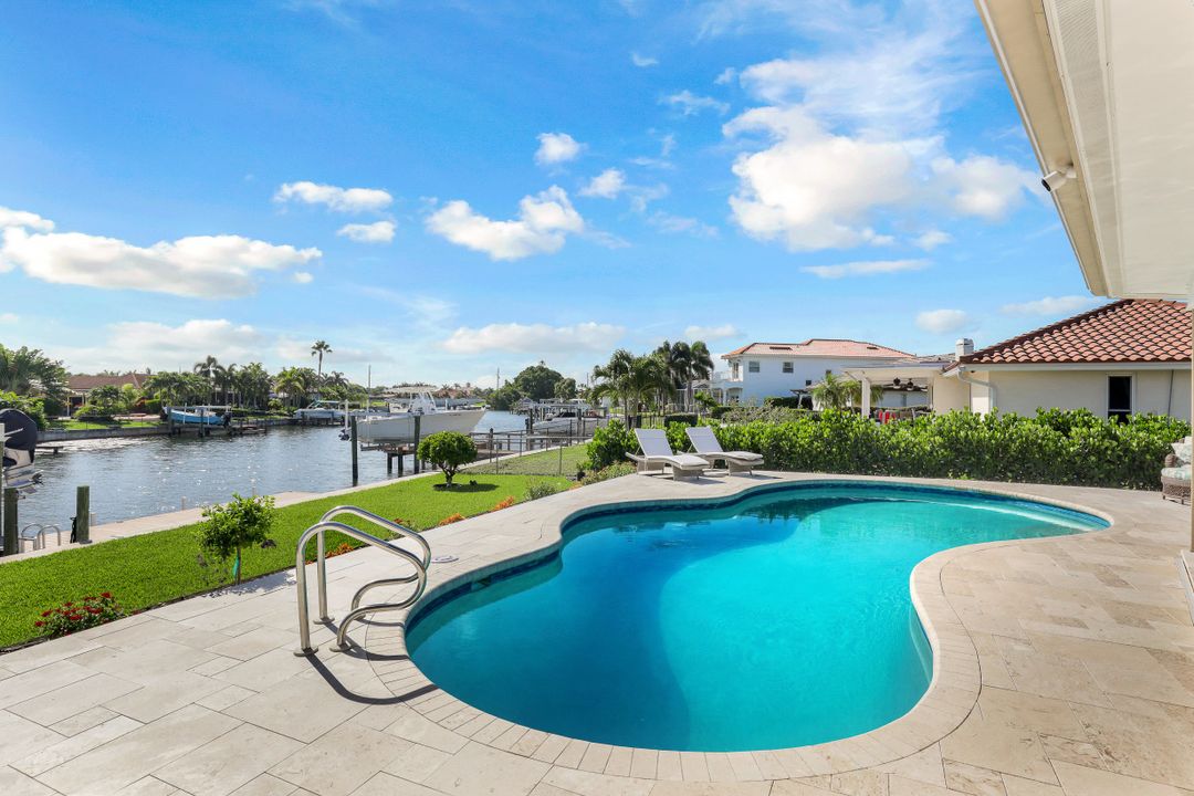 4725 Lansing St NE, St. Petersburg, FL 33703