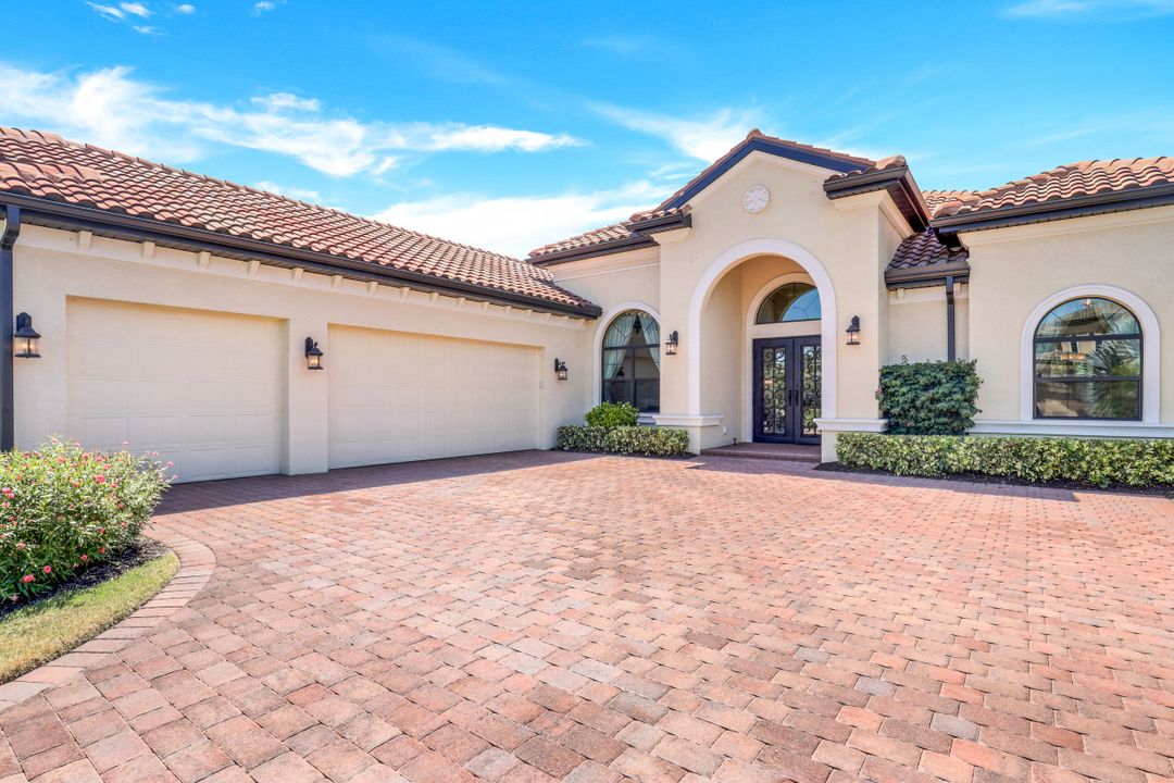 16203 Marsilea Pl, Naples, FL 34110