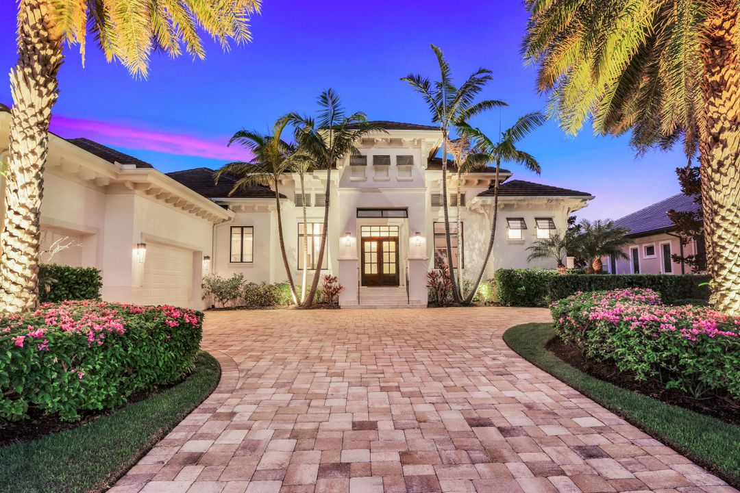 26171 Woodlyn Dr, Bonita Springs, FL 34134