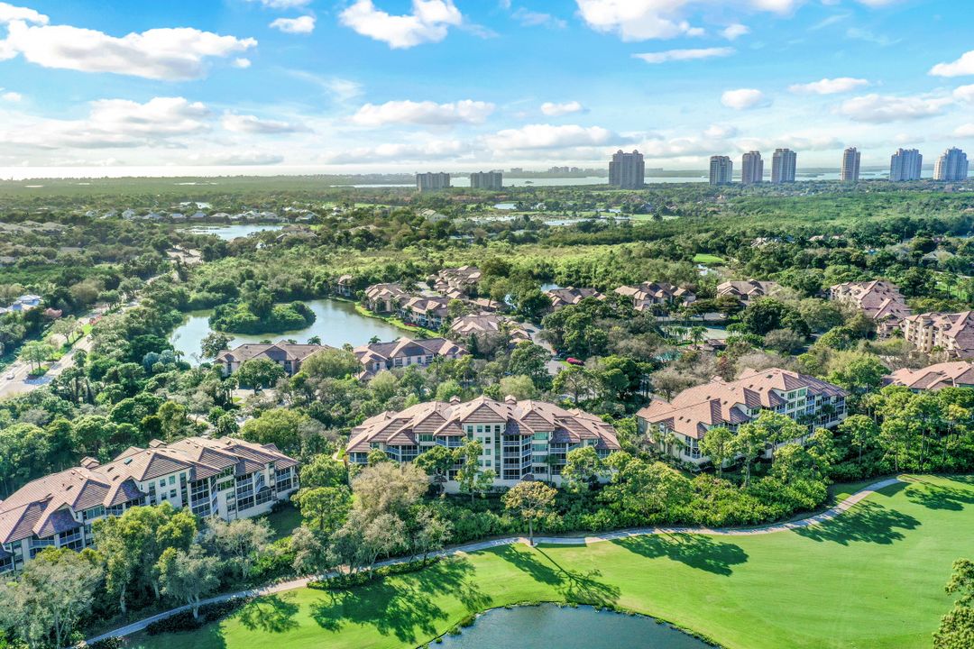 26930 Wedgewood Dr  #401, Bonita Springs, FL 34134