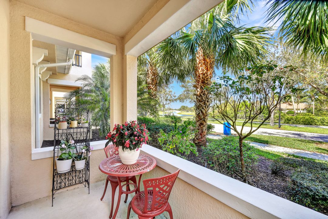 15247 Laughing Gull Ln, Bonita Springs, FL 34135