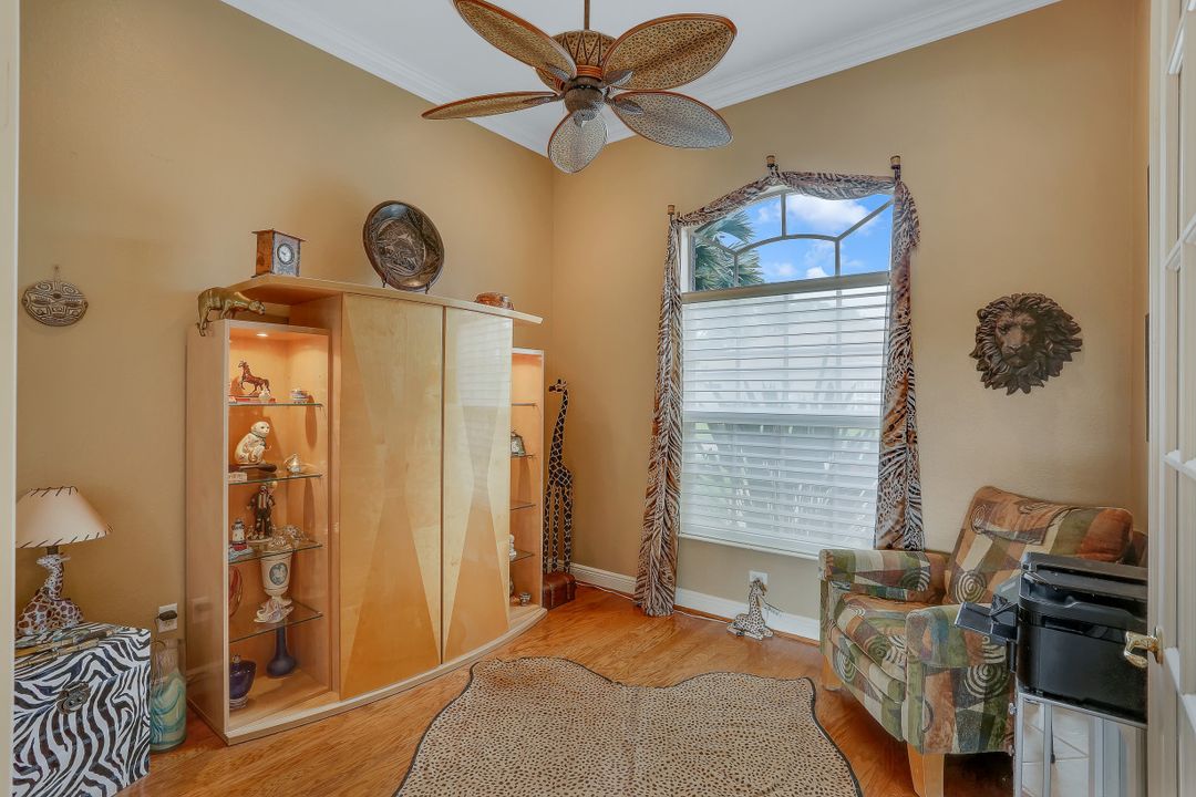 10256 Avonleigh Dr, Bonita Springs, FL 34135