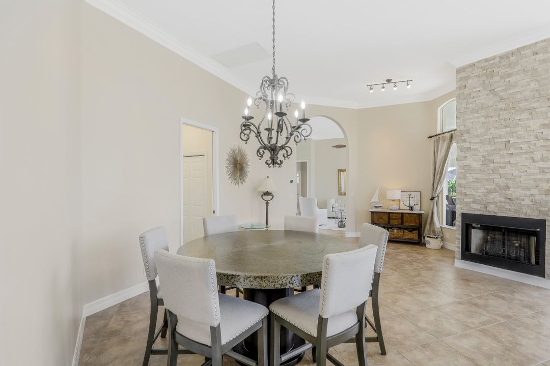 188 Richmond Ct, Marco Island, FL 34145