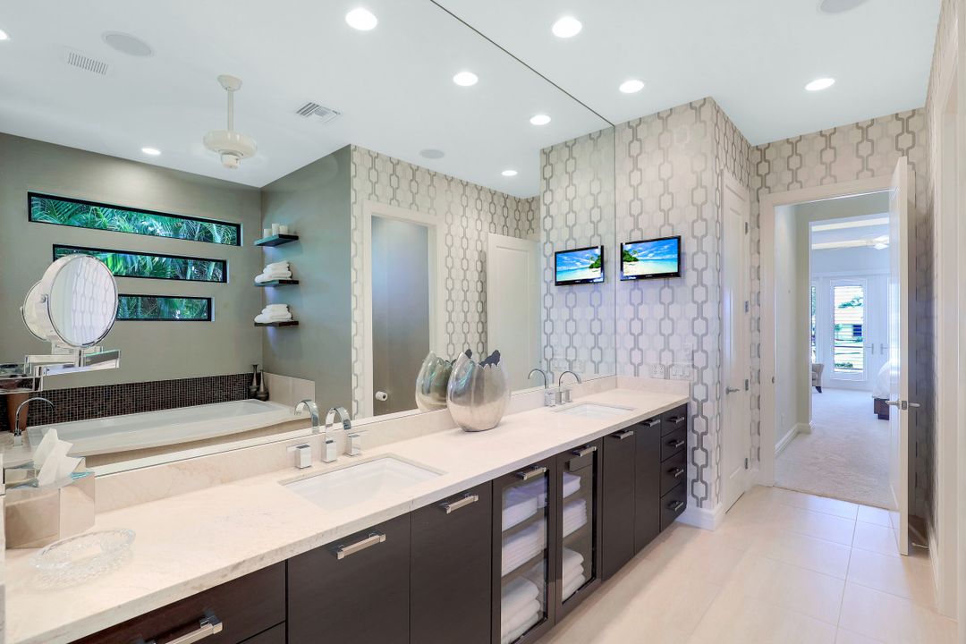 6116 Deer Run, Fort Myers, FL 33908