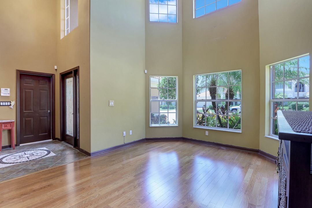 9308 La Bianco St, Fort Myers, FL 33967