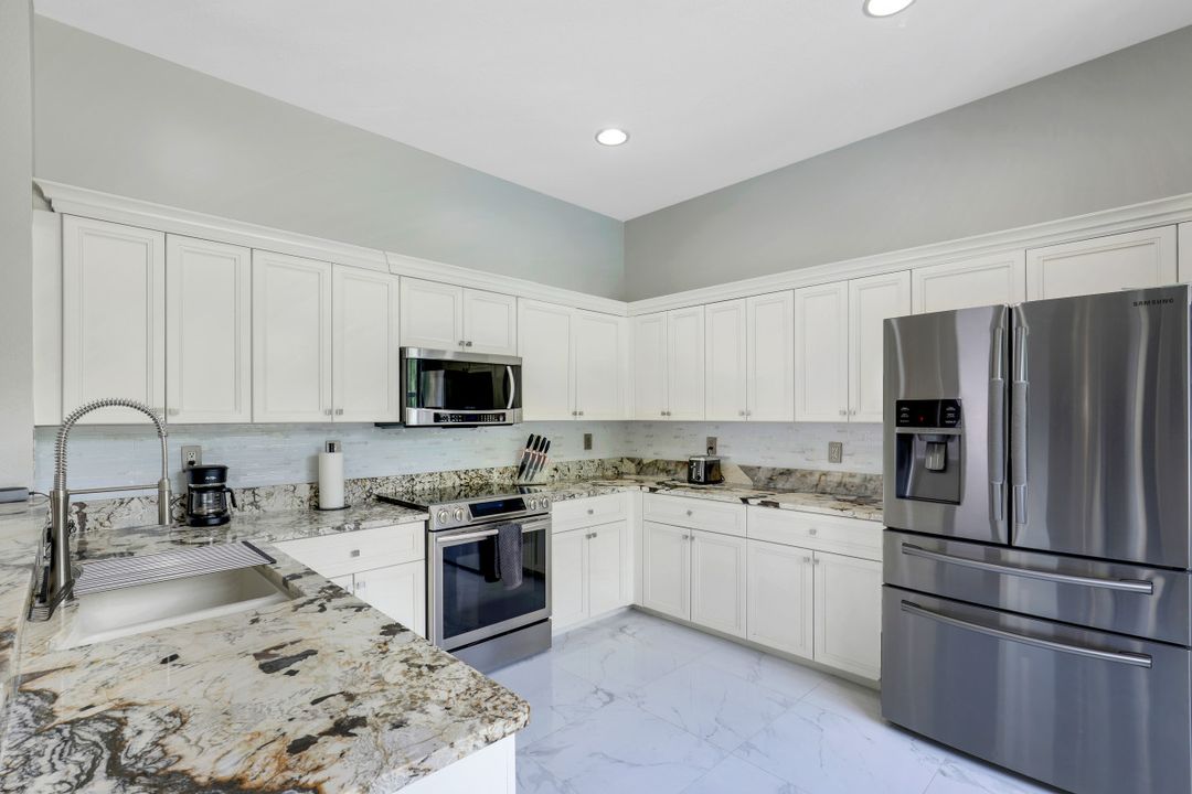 2736 Blue Cypress Lake Ct, Cape Coral, FL 33909
