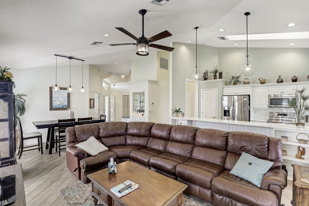 1196 Imperial Golf Course Blvd, Naples, FL 34110