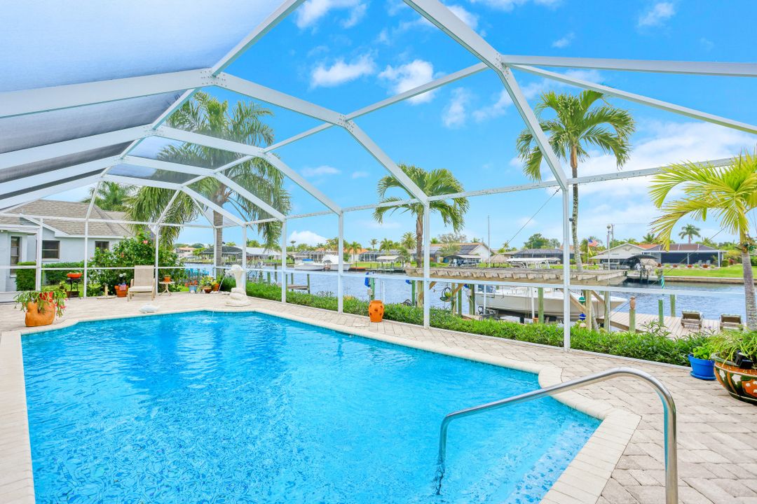 2019 SE 28th Terrace, Cape Coral, FL 33904