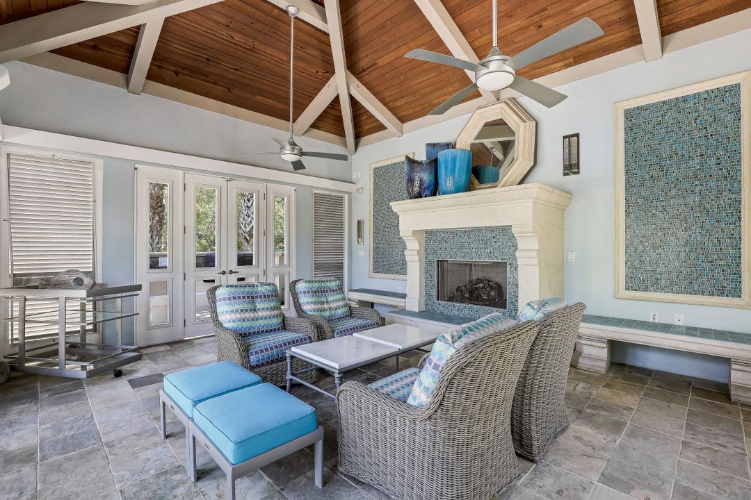 455 Cove Tower Dr #704, Naples, FL 34110