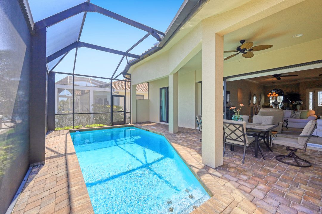 267 Fiji Ct, Marco Island, FL 34145