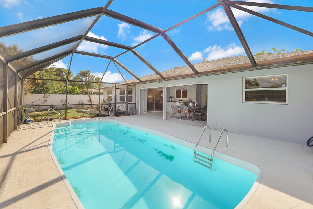 2929 SE 20th Ave, Cape Coral, FL 33904