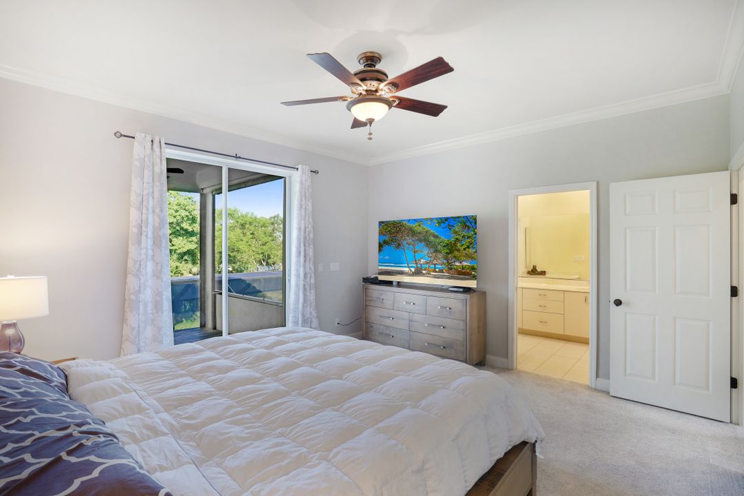 25251 Bay Cedar Dr, Bonita Springs, FL 34134