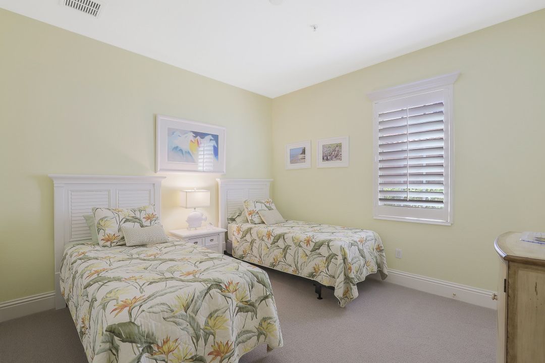 9293 Menaggio Ct #101, Naples, FL 34114