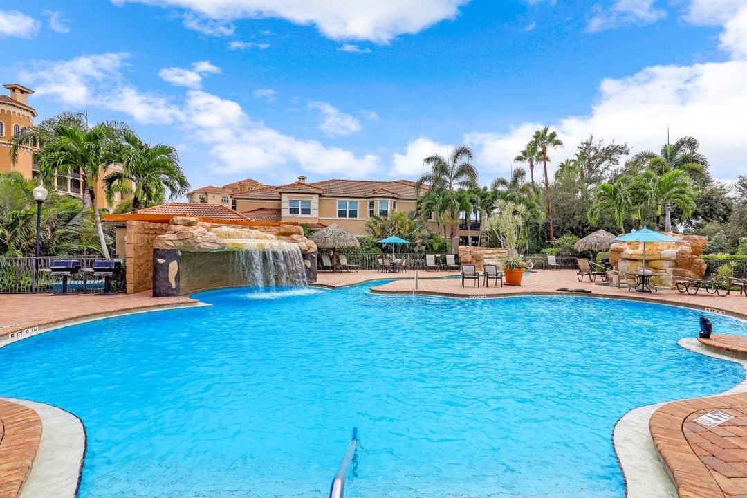 580 El Camino Real #3201, Naples, FL 34119