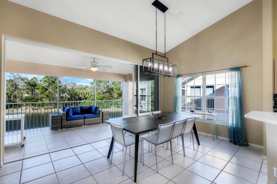 5360 Andover Dr  #202, Naples, FL 34110