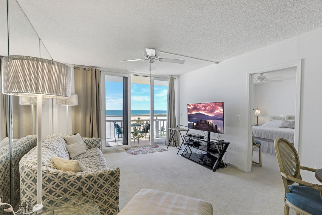 180 Seaview Ct #817, Marco Island, FL 34145