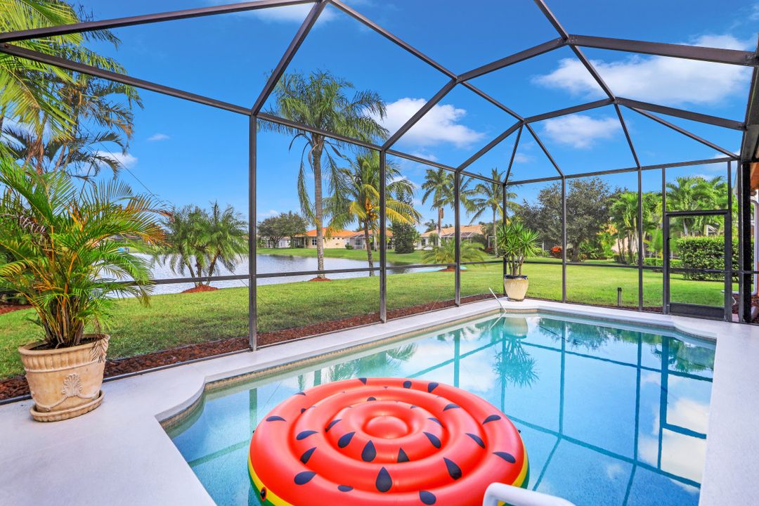 776 Grand Rapids Blvd, Naples, FL 34120