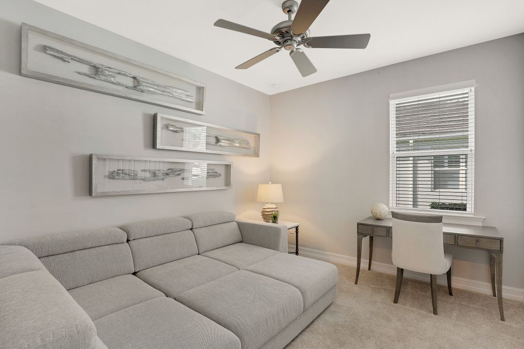 14664 Topsail Dr, Naples, FL 34114