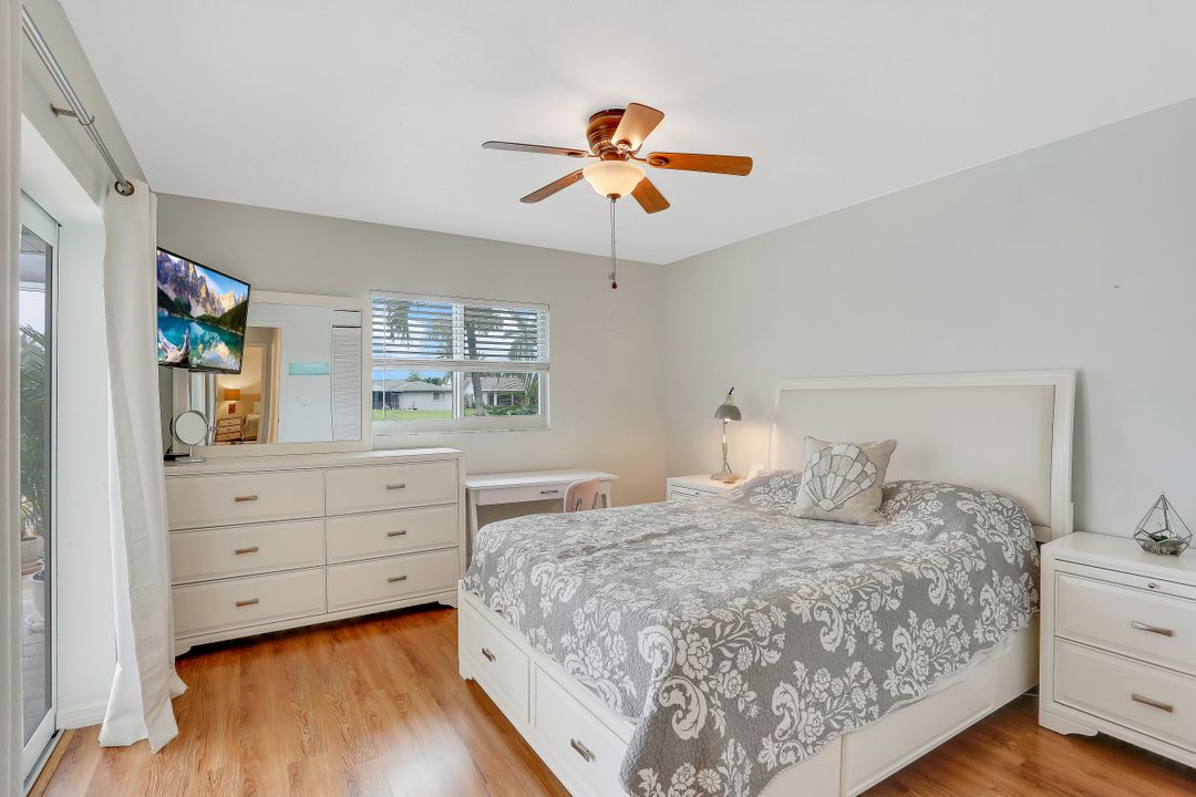 5518 SW 11th Ave, Cape Coral, FL 33914