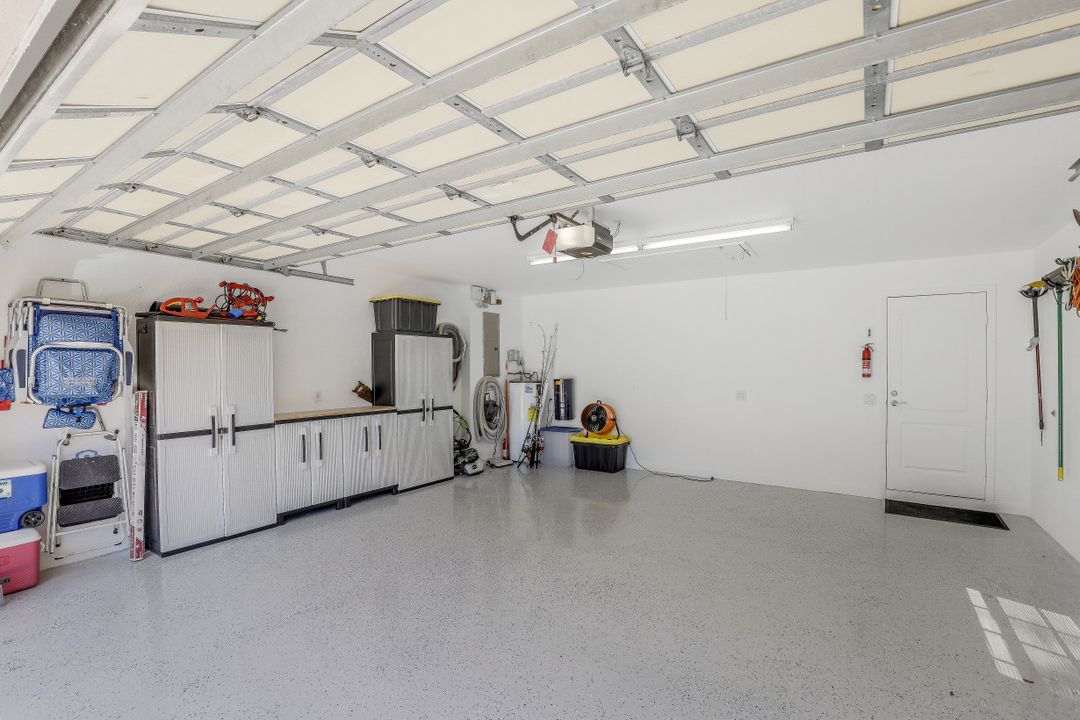 3687 El Segundo Ct, Naples, FL 34109