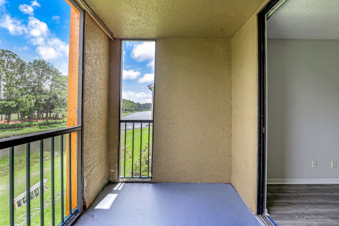 13545 Eagle Ridge Dr #826, Fort Myers, FL 33912