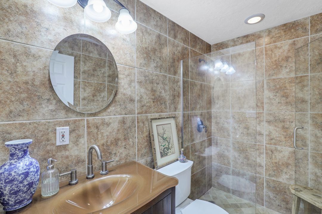 73 Wickliffe Dr, Naples, FL 34110