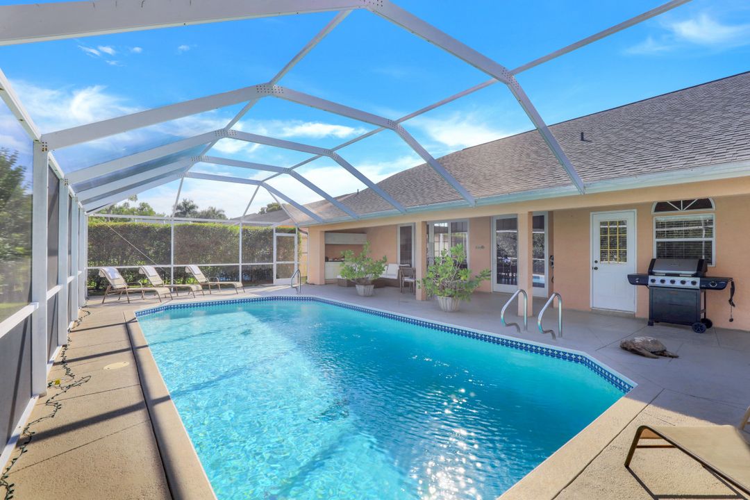 1812 Piccadilly Circus, Naples, FL 34112