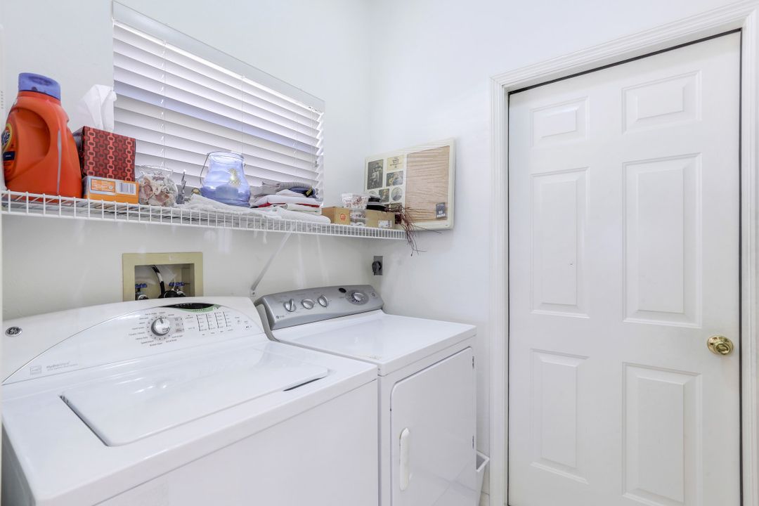 9290 Lanthorn Way, Estero, FL 33928