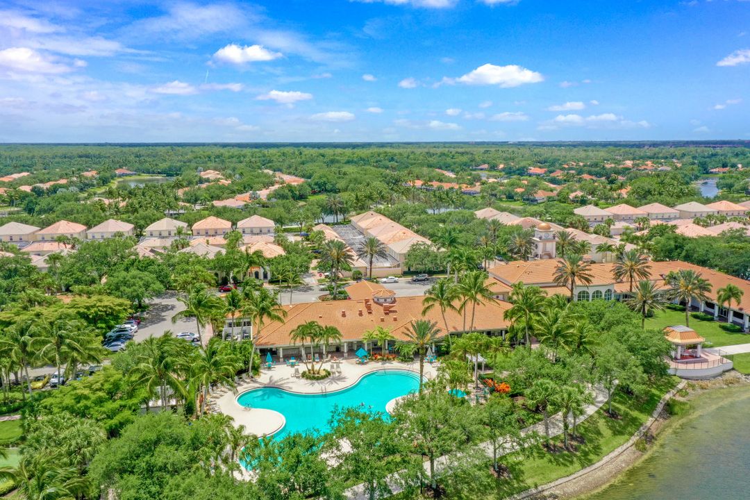 5641 Eleuthera Way, Naples, FL 34119