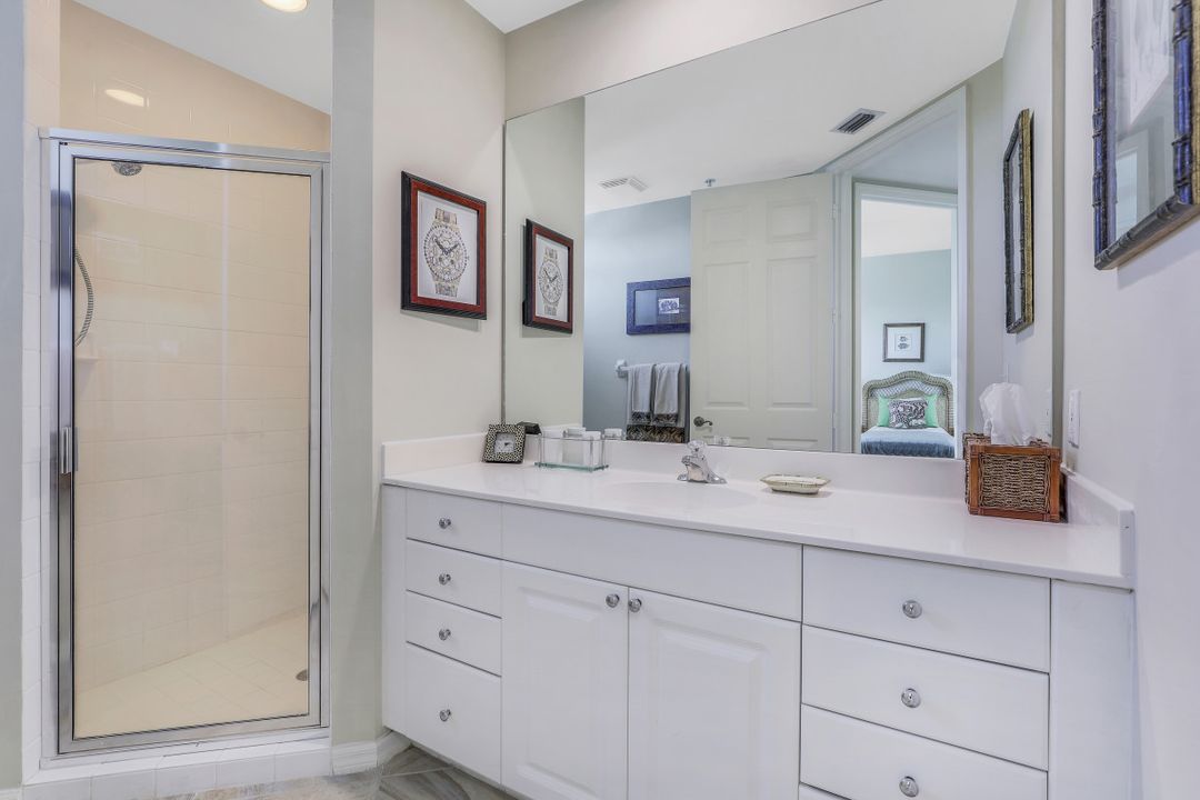 400 Flagship Dr #1101, Naples, FL 34108