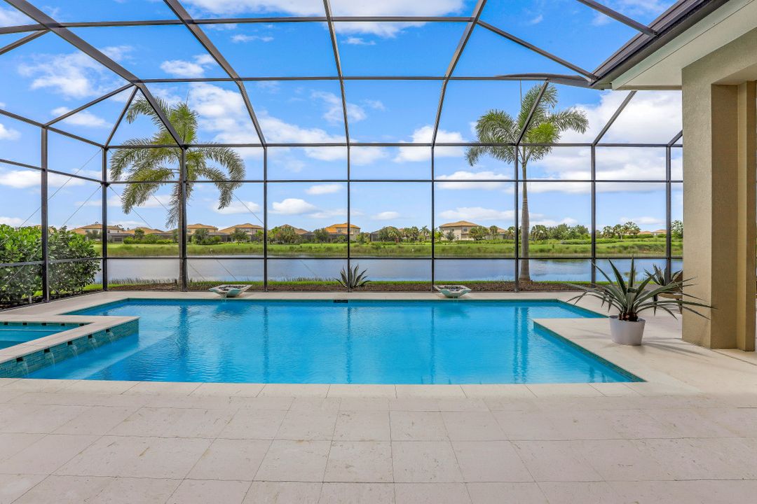 9249 Esplanade Blvd, Naples, FL 34119