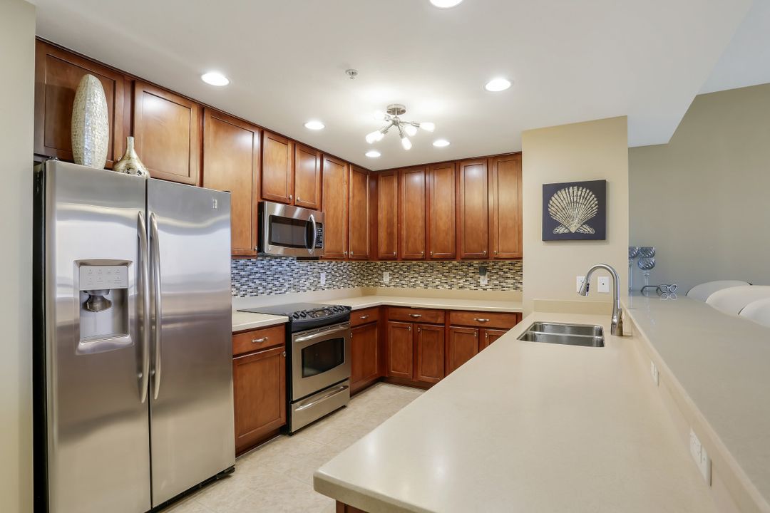 5793 Cape Harbour Dr, Cape Coral, FL 33914