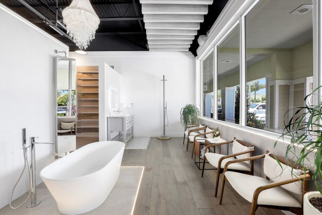 123 S Barfield Dr, Marco Island, FL 34145