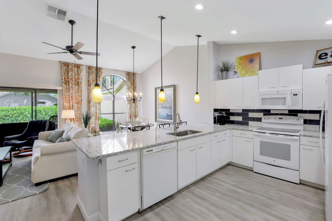 12721 Maiden Cane Ln, Bonita Springs, FL 34135