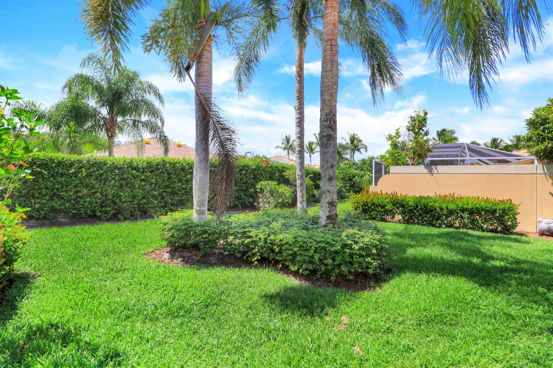 3343 Cayman Ln, Naples, FL 34119