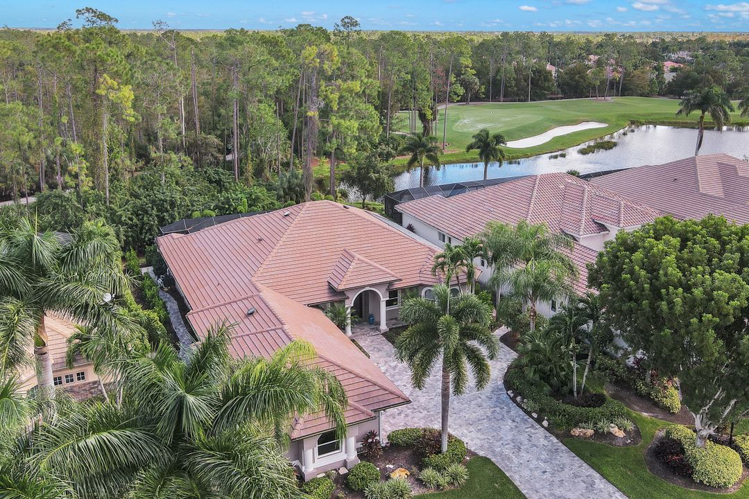 2790 Olde Cypress Dr, Naples, FL 34119