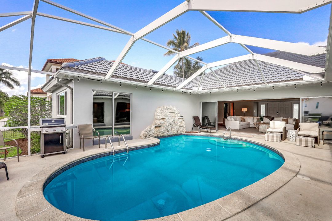 166 Hollyhock Ct, Marco Island, FL 34145