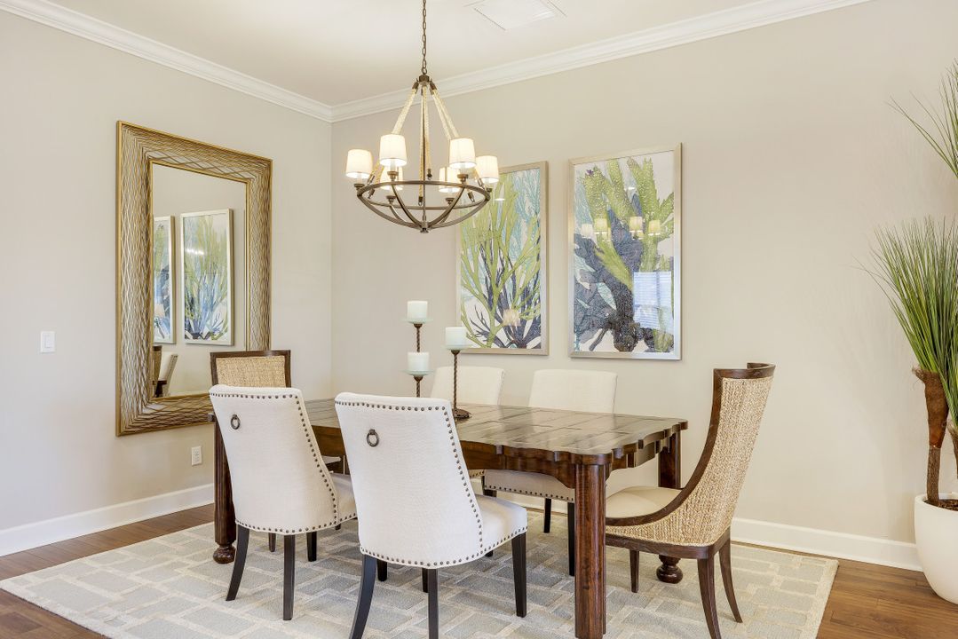 8848 Savona Ct, Naples, FL 34119