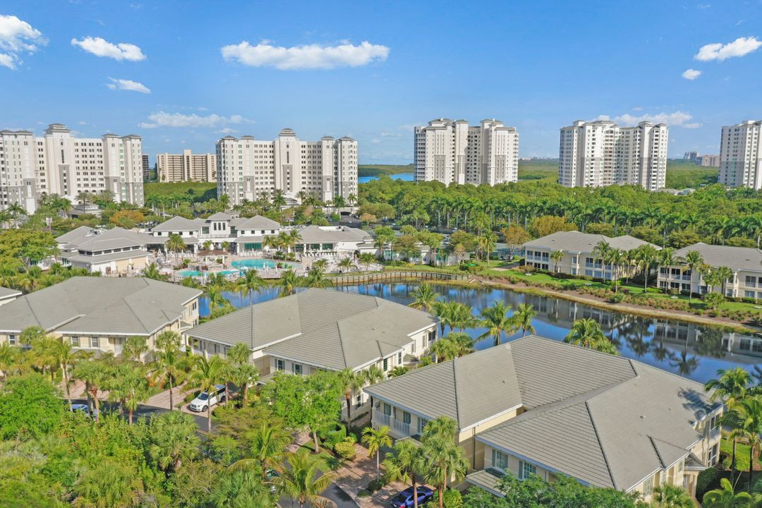 385 Sea Grove Ln #201, Naples, FL 34110