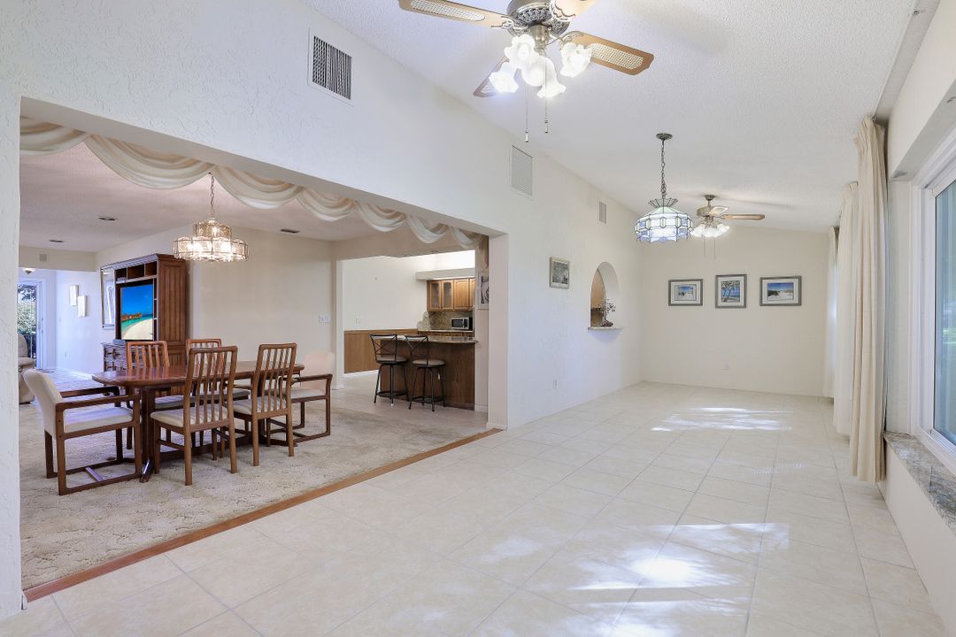 1250 Arcola Dr, Fort Myers, FL 33919