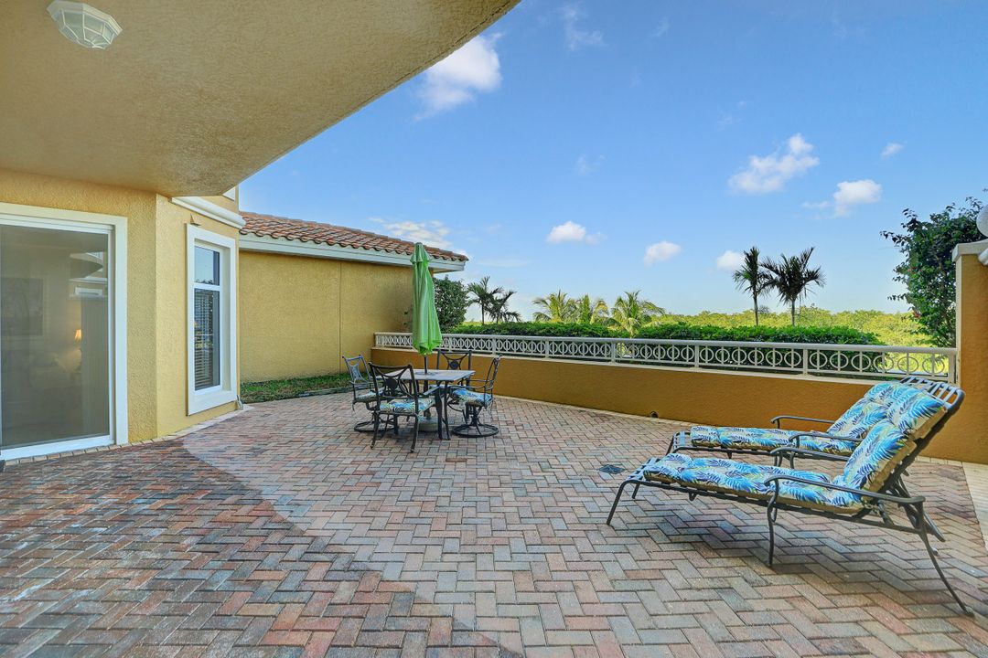 6081 Silver King Blvd #103, Cape Coral, FL 33914