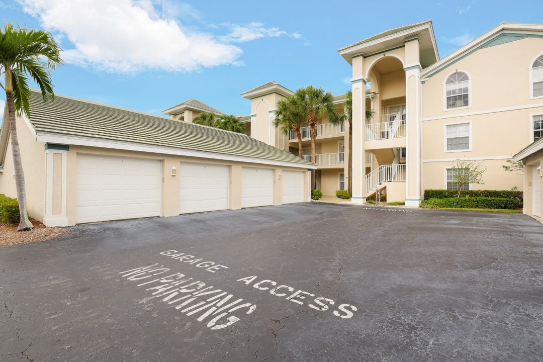 28881 Bermuda Lago Ct #204, Bonita Springs, FL 34134