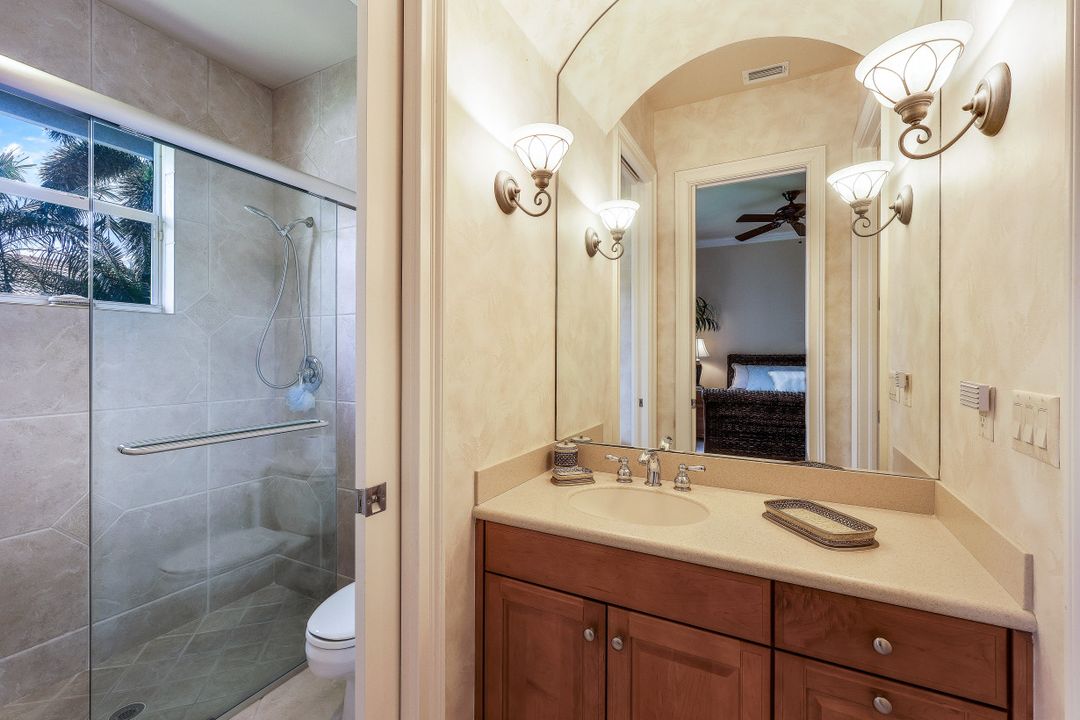 18600 Verona Lago Dr, Miromar Lakes, FL 33913