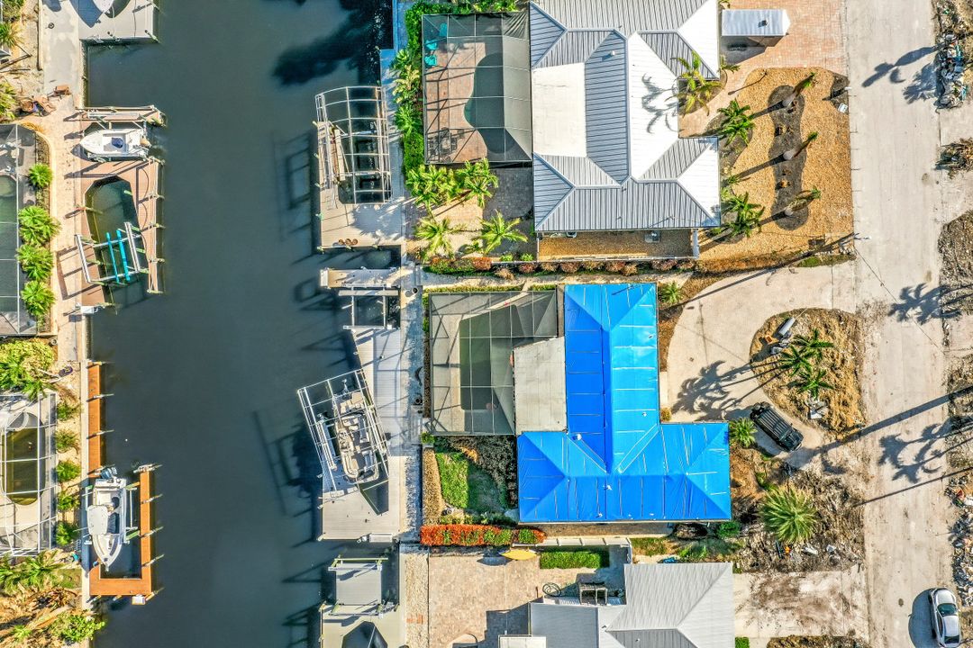 9 Sunview Blvd, Fort Myers Beach, FL 33931