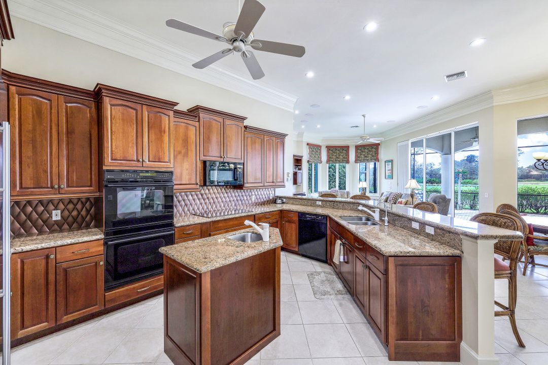 203 Audubon Blvd, Naples, FL 34110