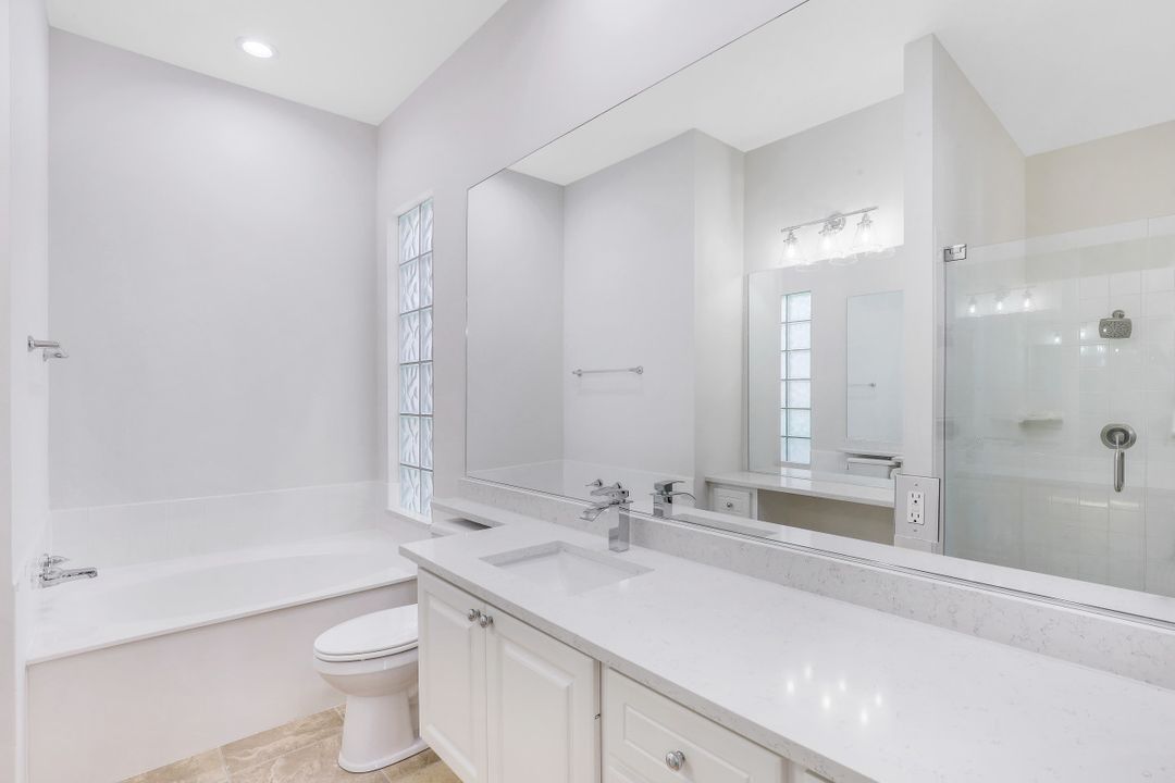 7759 Tommasi Ct, Naples, FL 34114