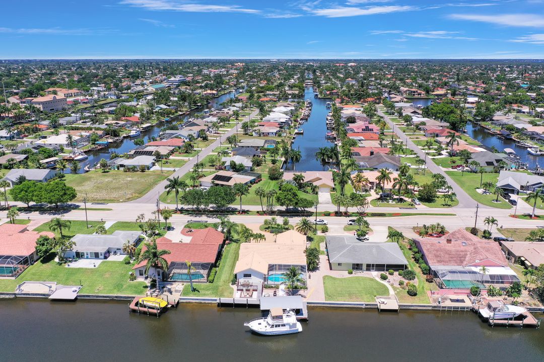 1708 Savona Pkwy, Cape Coral, FL 33904