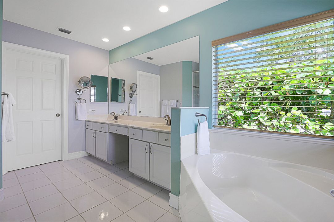 1201 Laurel Ct, Marco Island, FL 34145